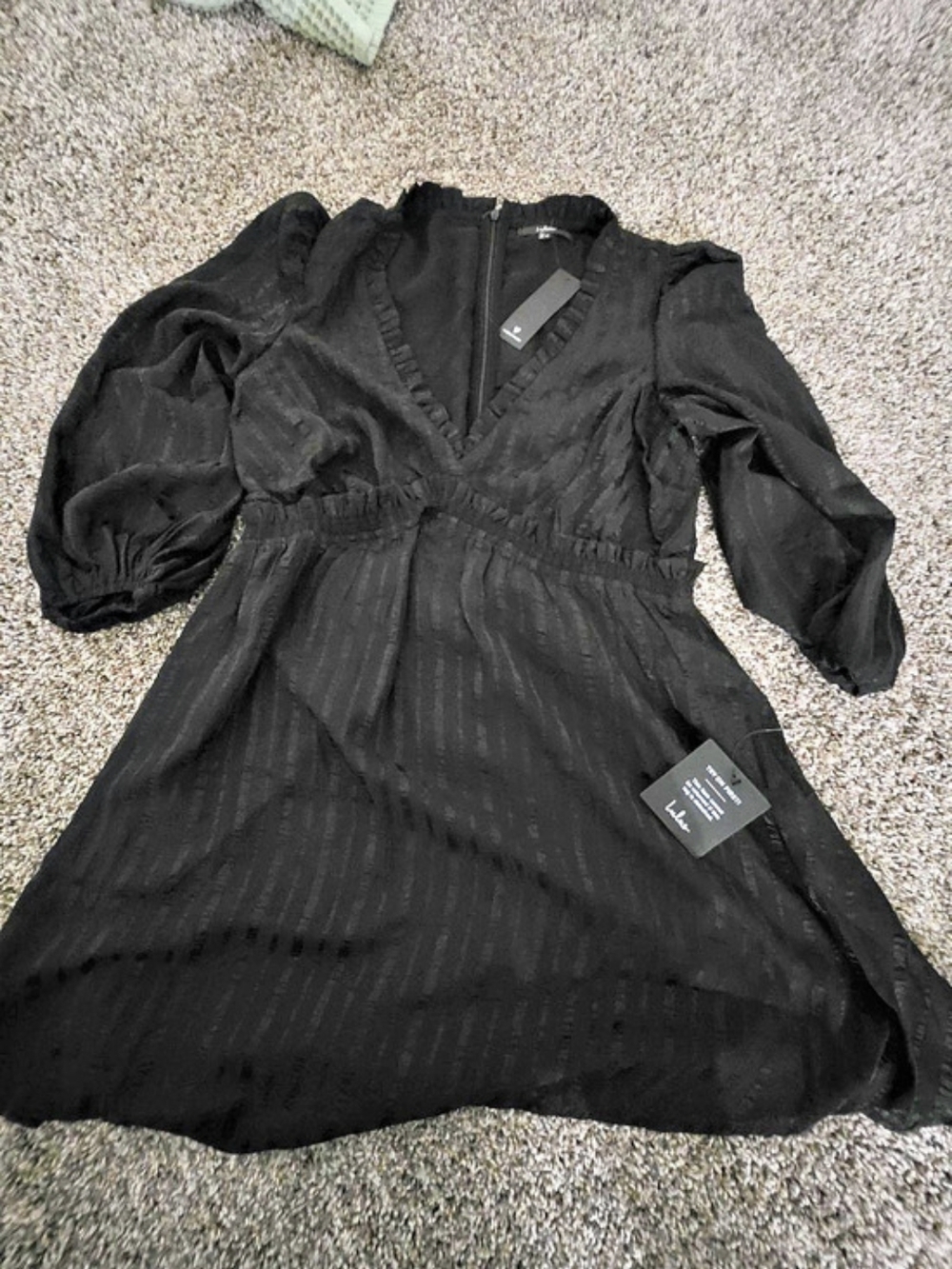 Lulus Mini Dress in Black Size Large